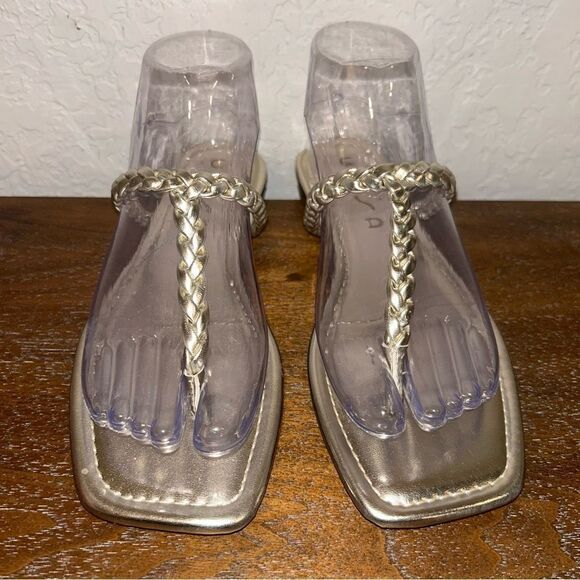 Unisa Braided T-Strap Thong Sandal Shoes - Picture 4 of 8